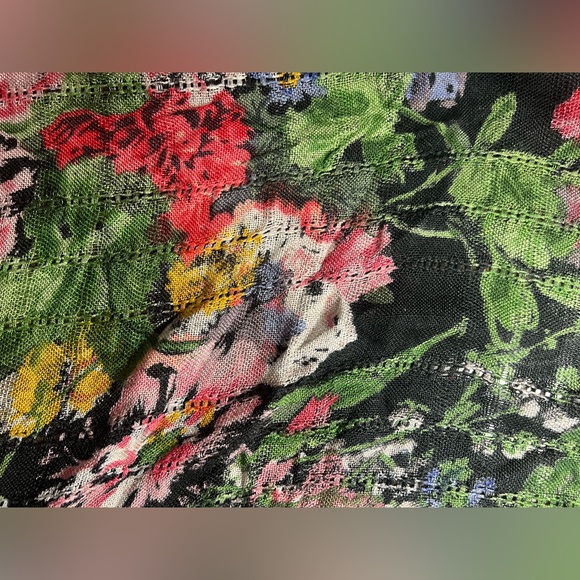 Warm scarf - Picture 3 of 4